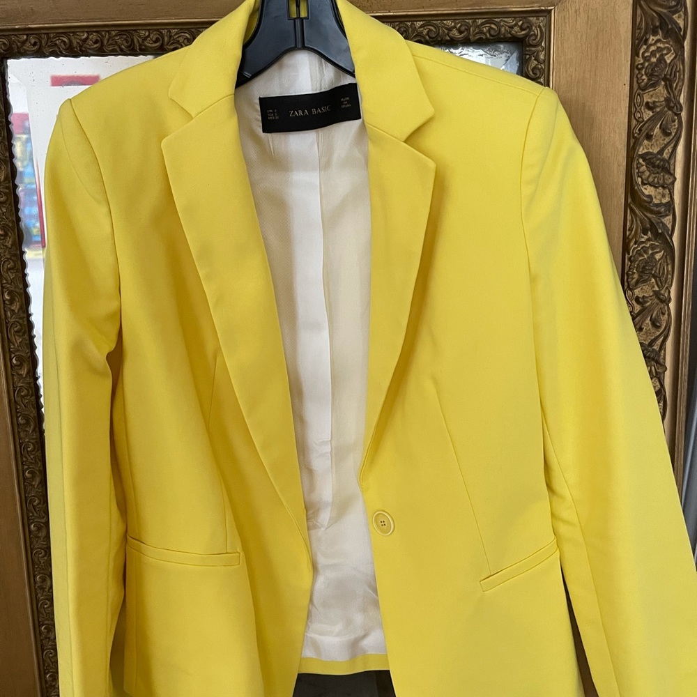 Zara Basic Yellow Jacket/Blazer